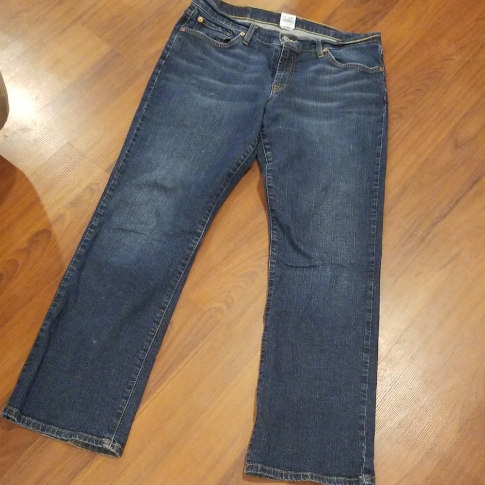 Euc lucky Jean's